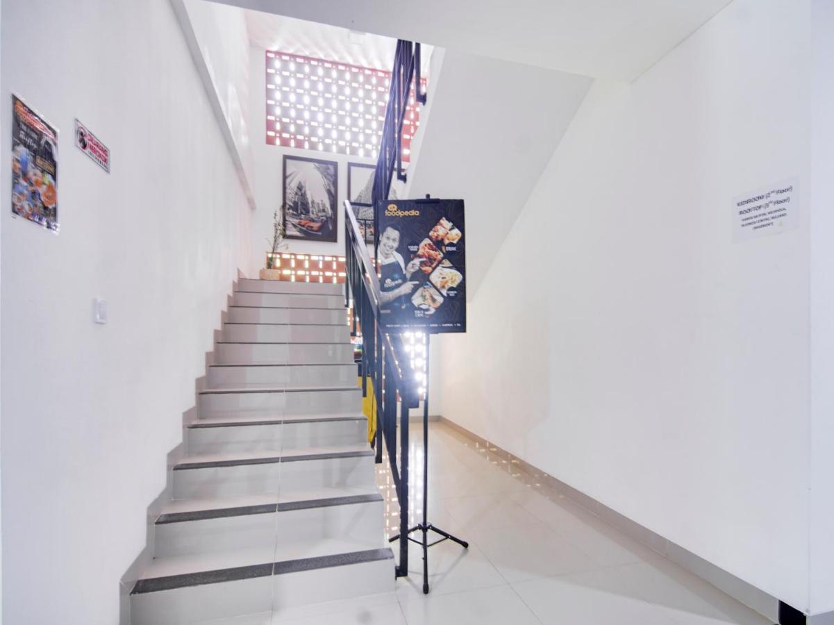 Oyo 2233 Bell's Place Hotel 2*
